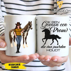IK BEN GEWOON EEN VROUW DIE VAN PAARDEN HOUDT HORSE LOVE PERSONALIZED MUG