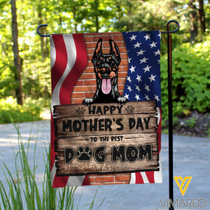 DOBERMAN DOG MOM FLAG