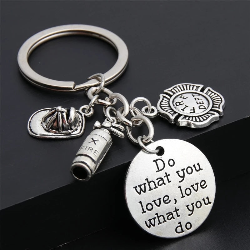 New Fire Extinguisher Flame Keychain Fire Hero Keychain Creative Fireman Gift Fashion Jewelry